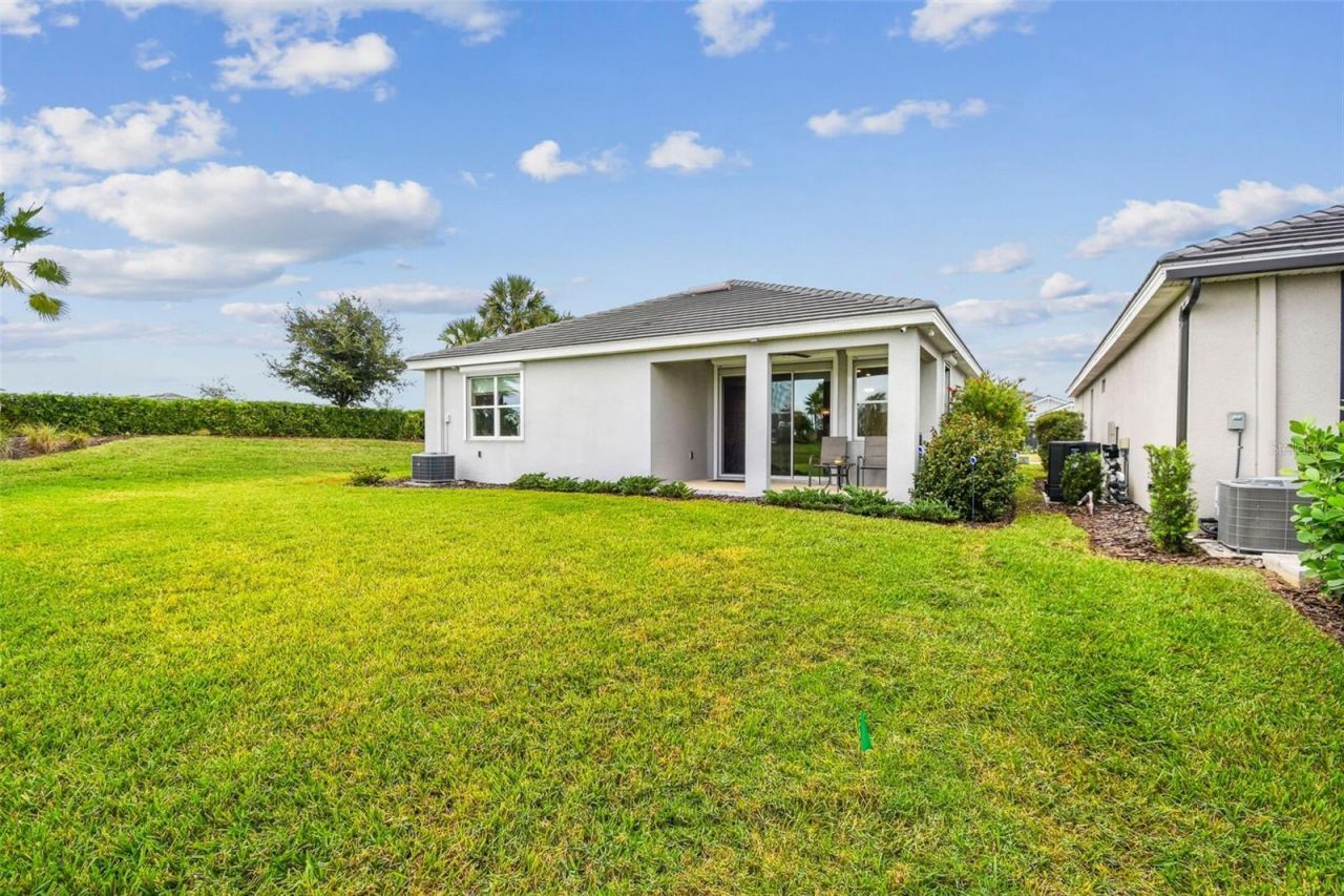 17710 Pastureland Avenue, Lakewood Ranch, FL 34211 Photo