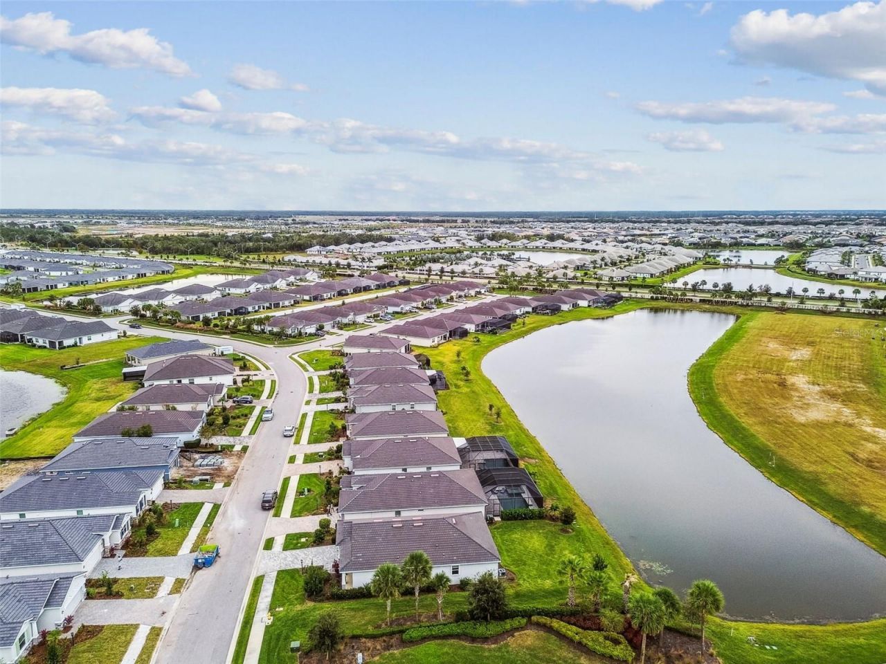 17710 Pastureland Avenue, Lakewood Ranch, FL 34211 Photo