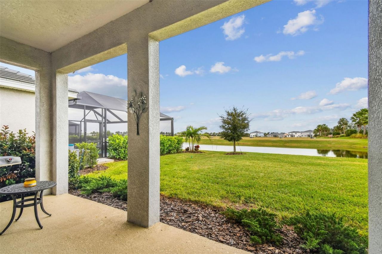 17710 Pastureland Avenue, Lakewood Ranch, FL 34211 Photo
