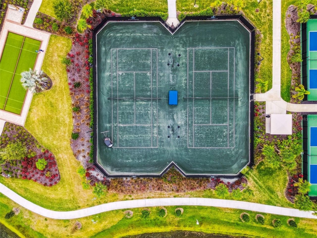 17710 Pastureland Avenue, Lakewood Ranch, FL 34211 Photo