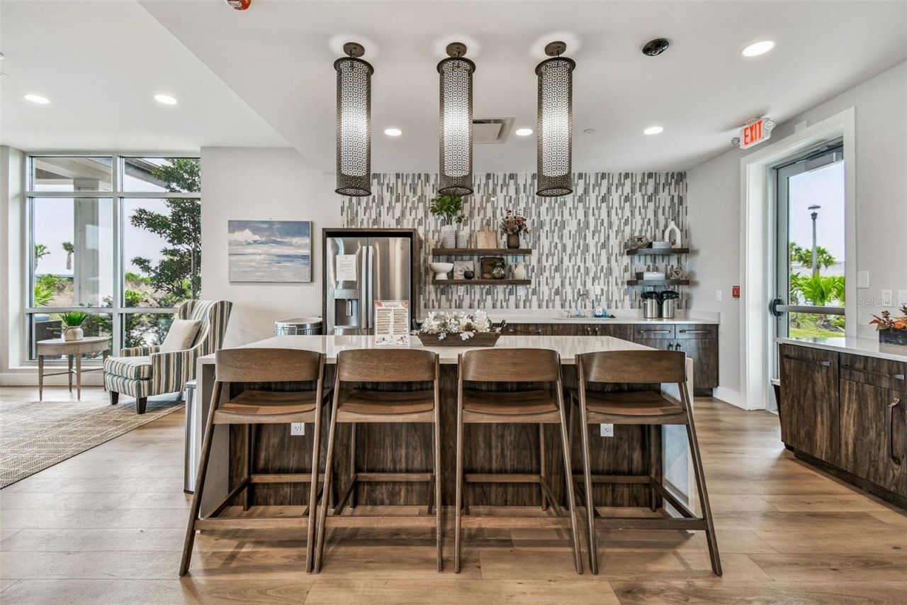 17710 Pastureland Avenue, Lakewood Ranch, FL 34211 Photo