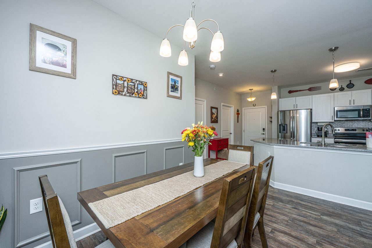 7402 Bowen Corner Avenue Photo 21