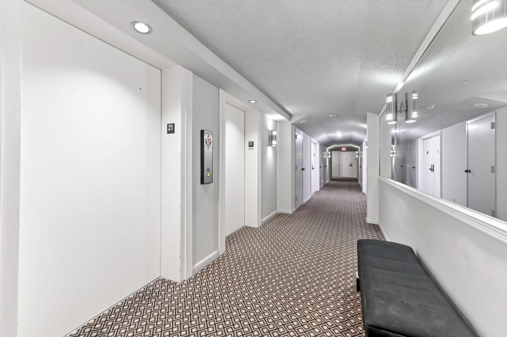 1900 Consulate Place, Unit 2104, West Palm Beach, FL 33401 Photo