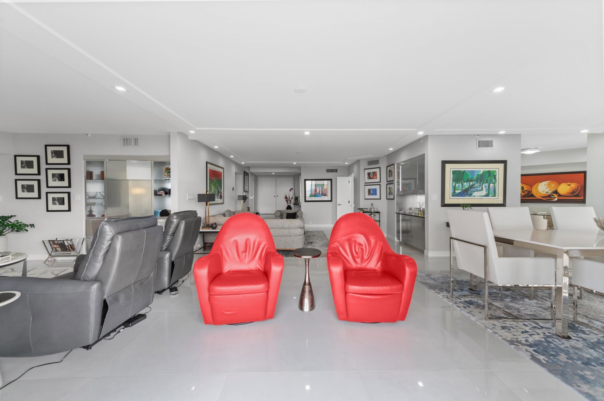 1900 Consulate Place, Unit 2104, West Palm Beach, FL 33401 Photo