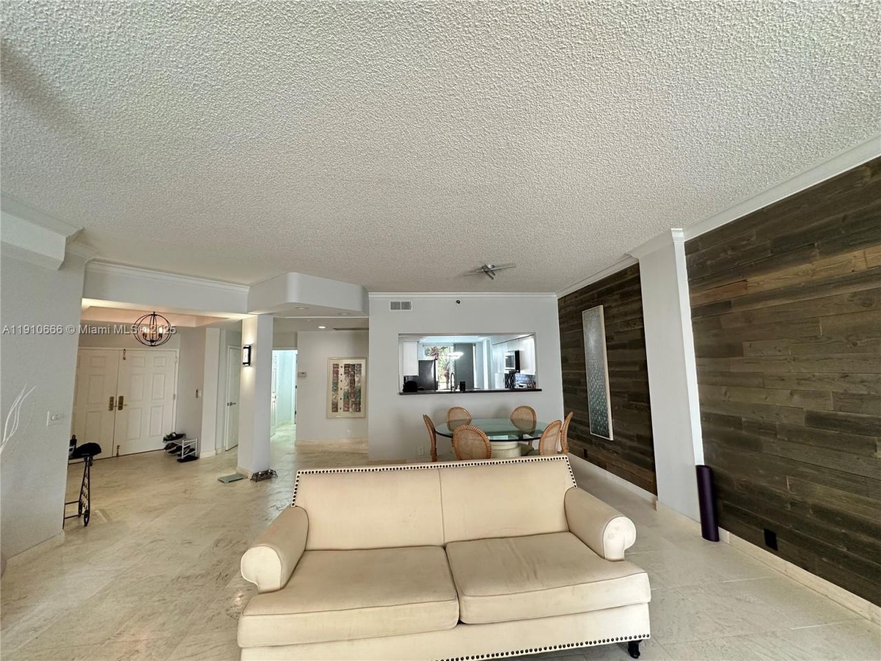 3900 Island Blvd, Unit B-303, Aventura, FL 33160 Photo