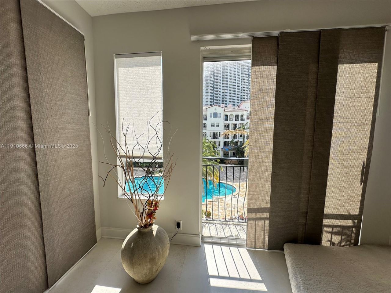 3900 Island Blvd, Unit B-303, Aventura, FL 33160 Photo