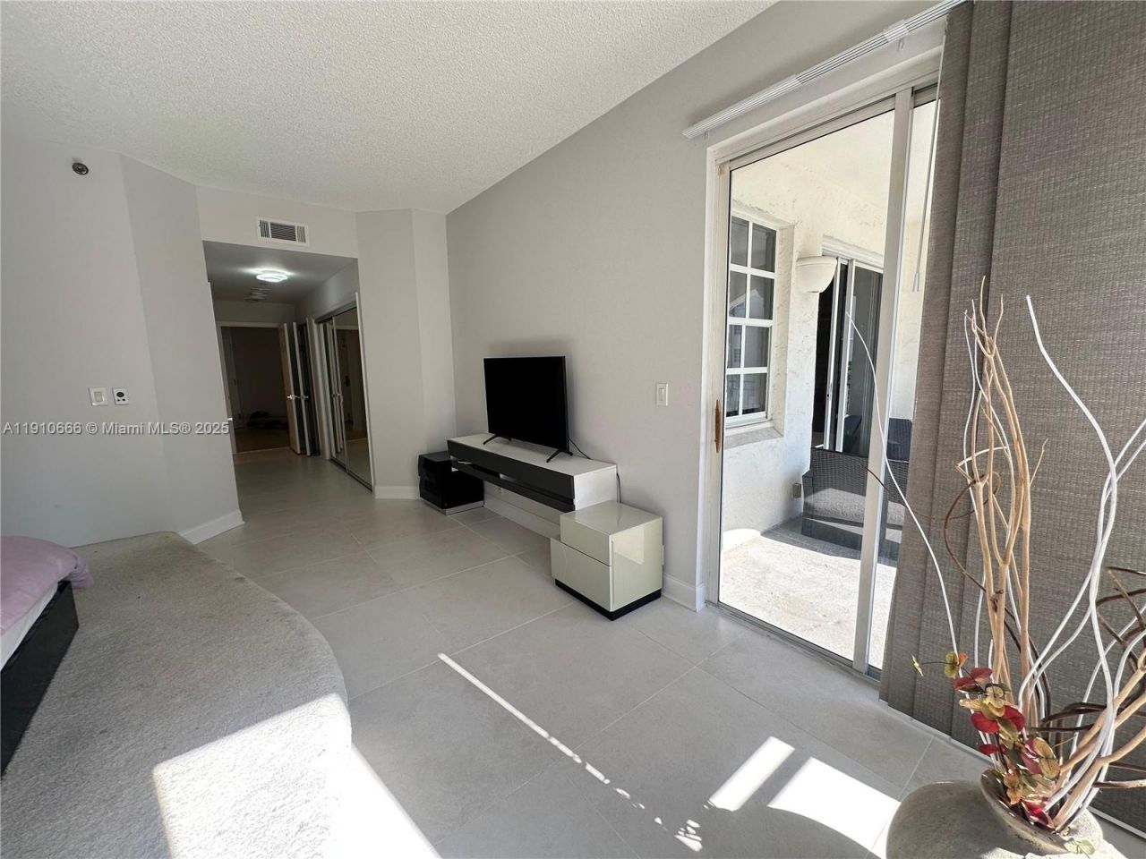 3900 Island Blvd, Unit B-303, Aventura, FL 33160 Photo