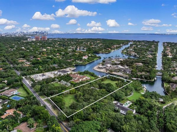 8565 Old Cutler Rd, Coral Gables, FL 33143