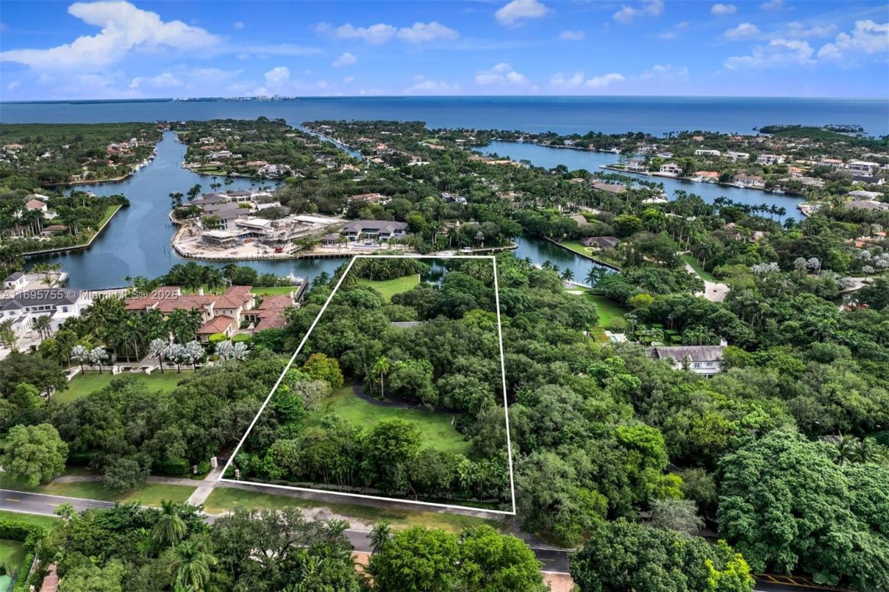 8565 Old Cutler Rd, Coral Gables, FL 33143 Photo