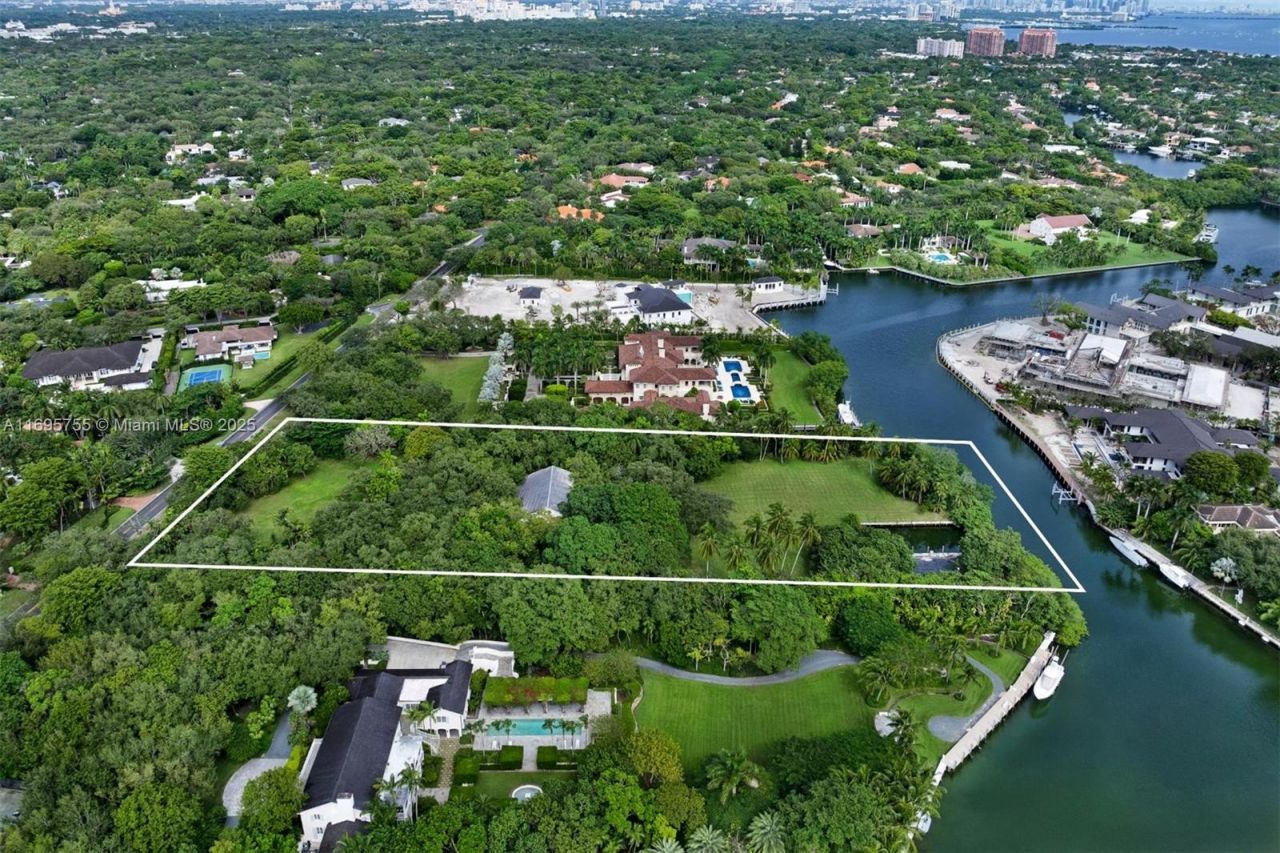 8565 Old Cutler Rd, Coral Gables, FL 33143 Photo
