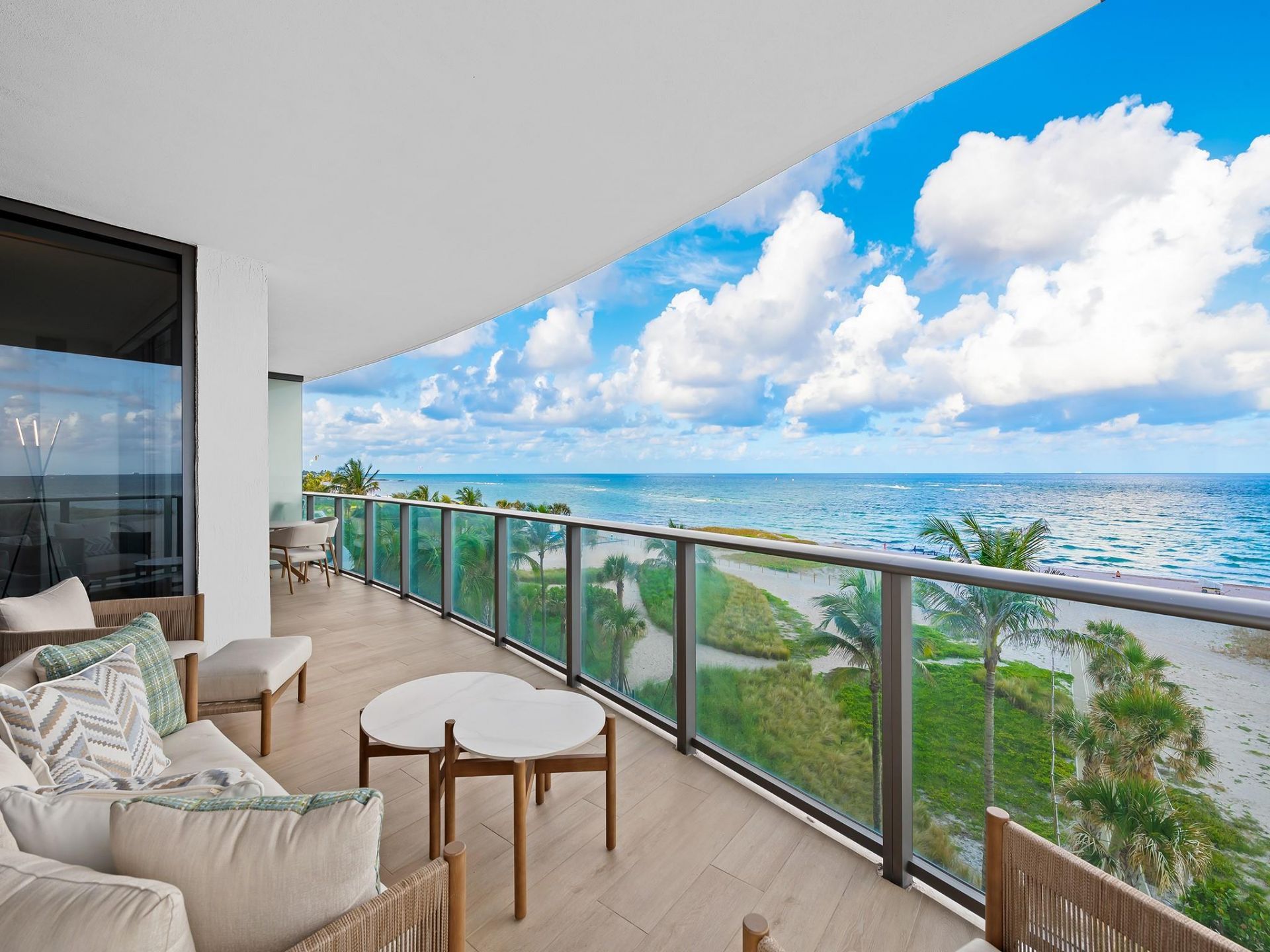 1116 N Ocean Boulevard, Unit 401, Pompano Beach, FL 33062 Photo