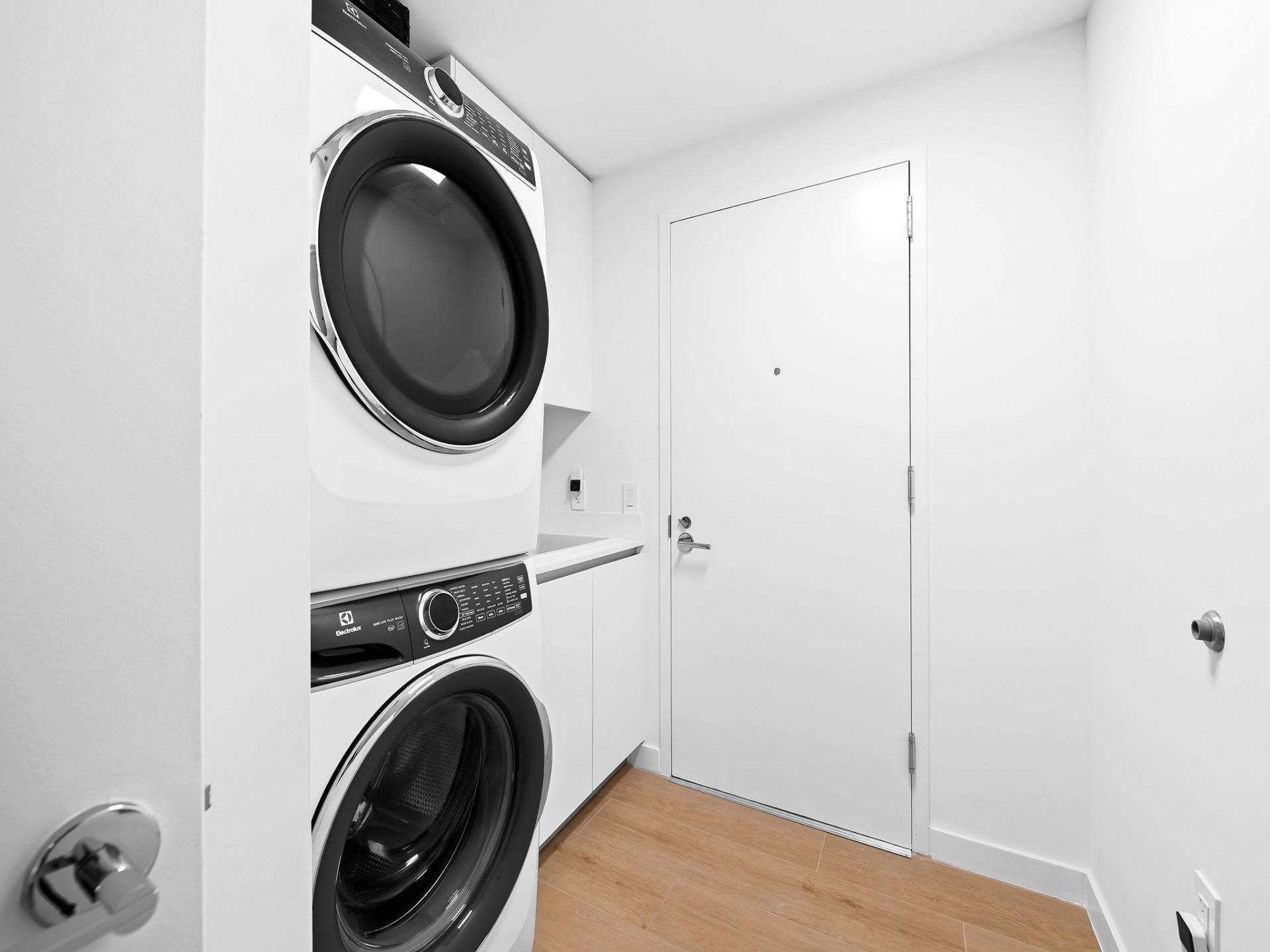 1116 N Ocean Boulevard, Unit 401, Pompano Beach, FL 33062 Photo