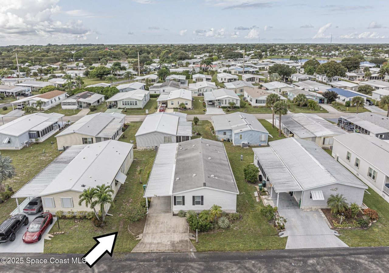7620 Boxelder Road E, Micco, FL 32976 Photo