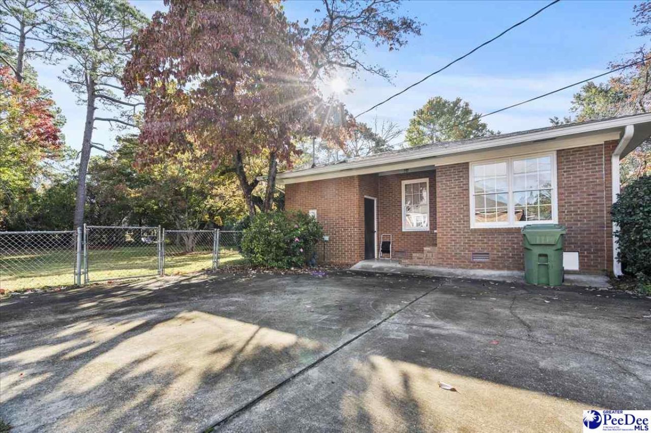 2605 W Andover Road Photo 35