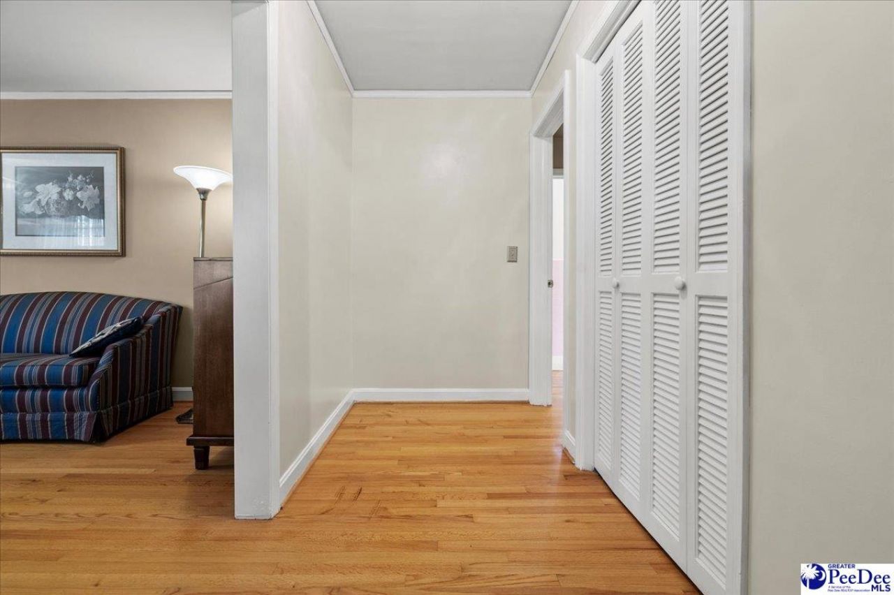 2605 W Andover Road Photo 4