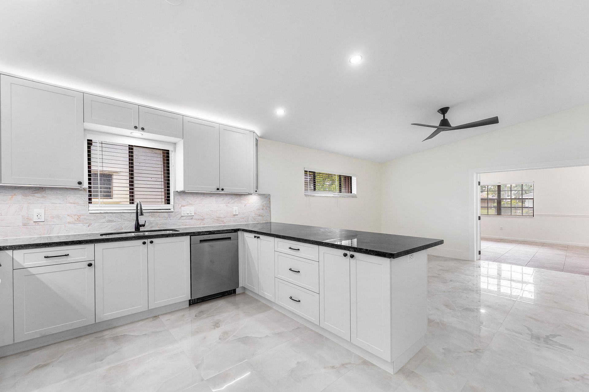 1531 SW 102nd Terrace, Davie, FL 33324 Photo