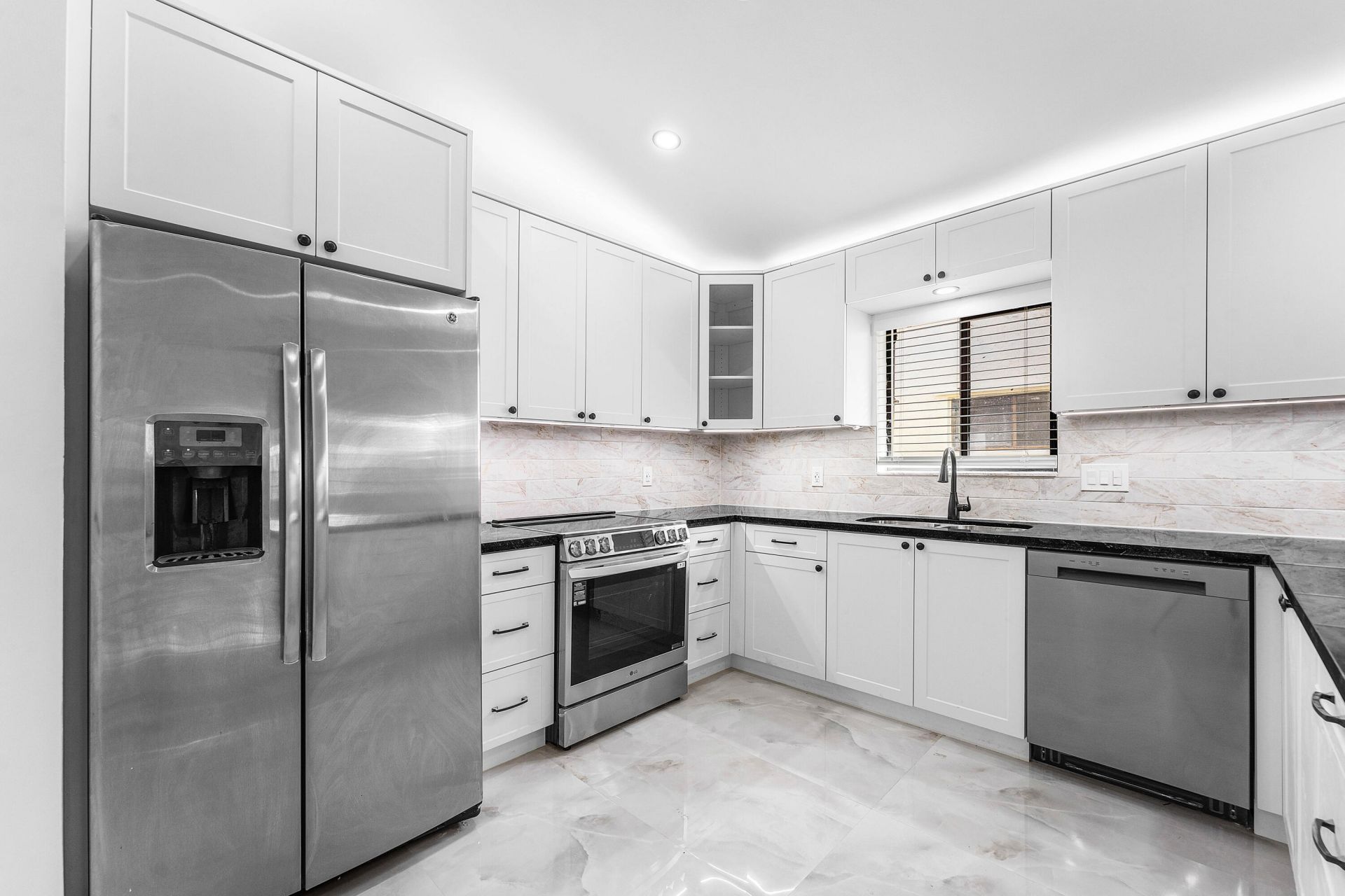 1531 SW 102nd Terrace, Davie, FL 33324 Photo