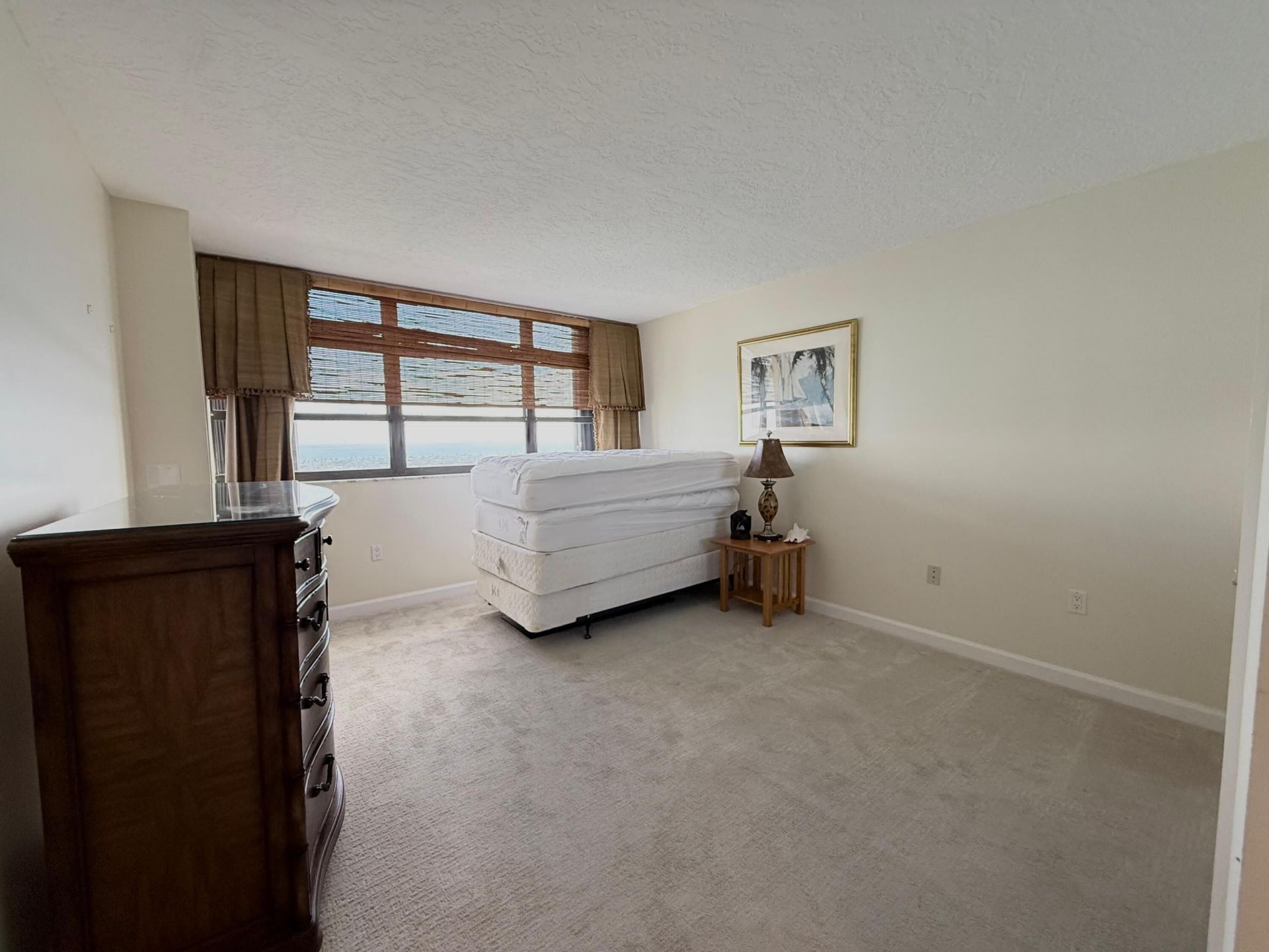 5600 N Flagler Drive, Unit 2209, West Palm Beach, FL 33407 Photo