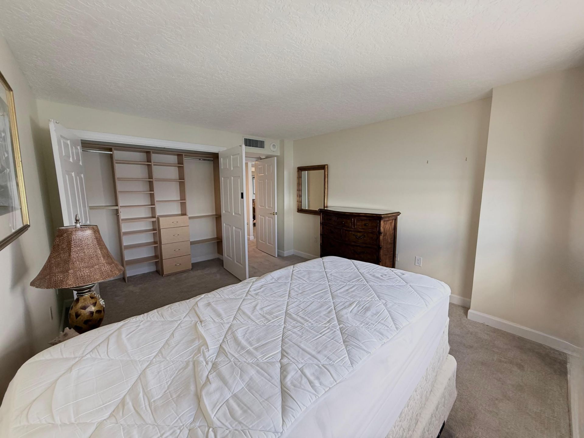 5600 N Flagler Drive, Unit 2209, West Palm Beach, FL 33407 Photo