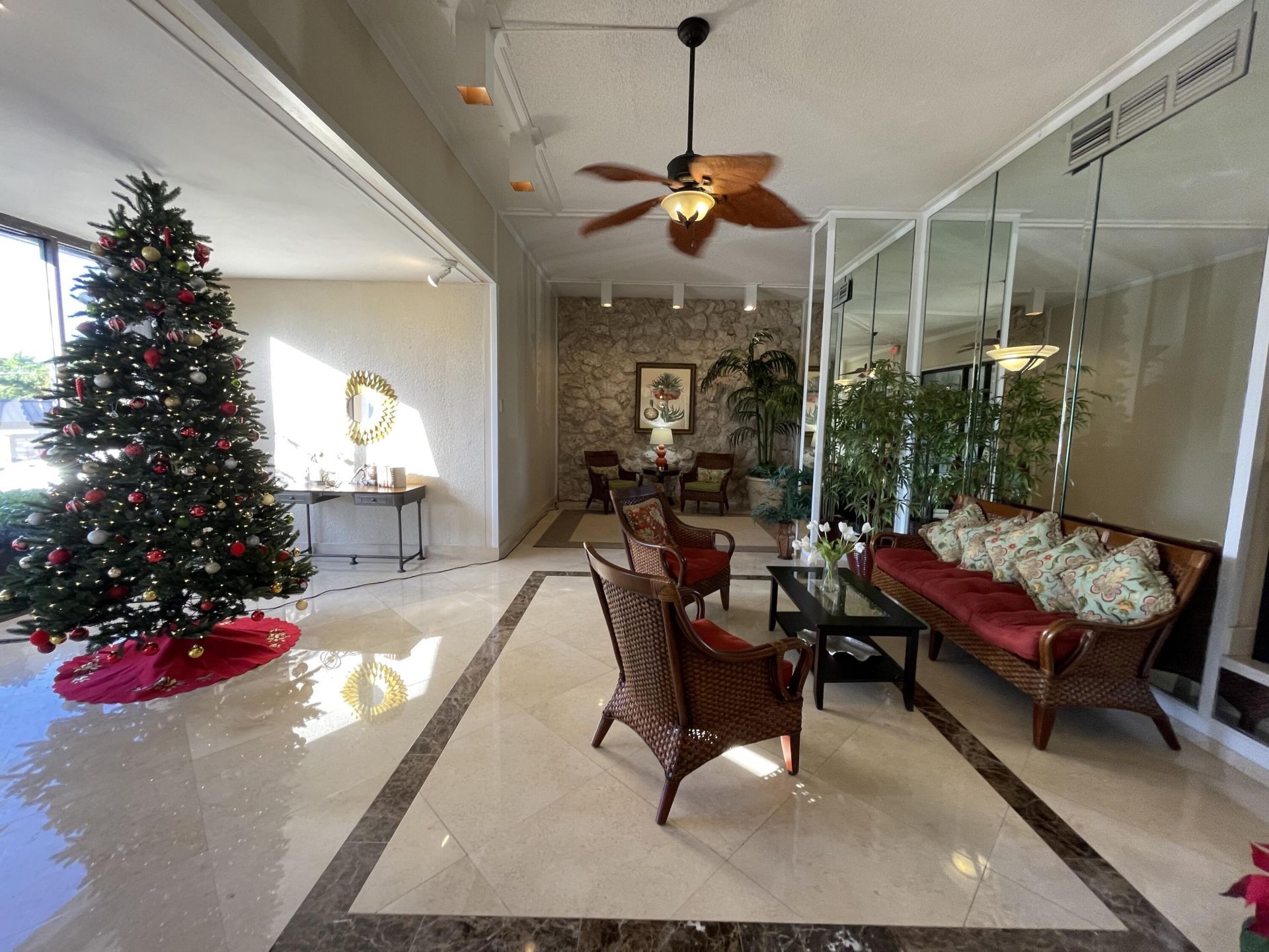 5600 N Flagler Drive, Unit 2209, West Palm Beach, FL 33407 Photo