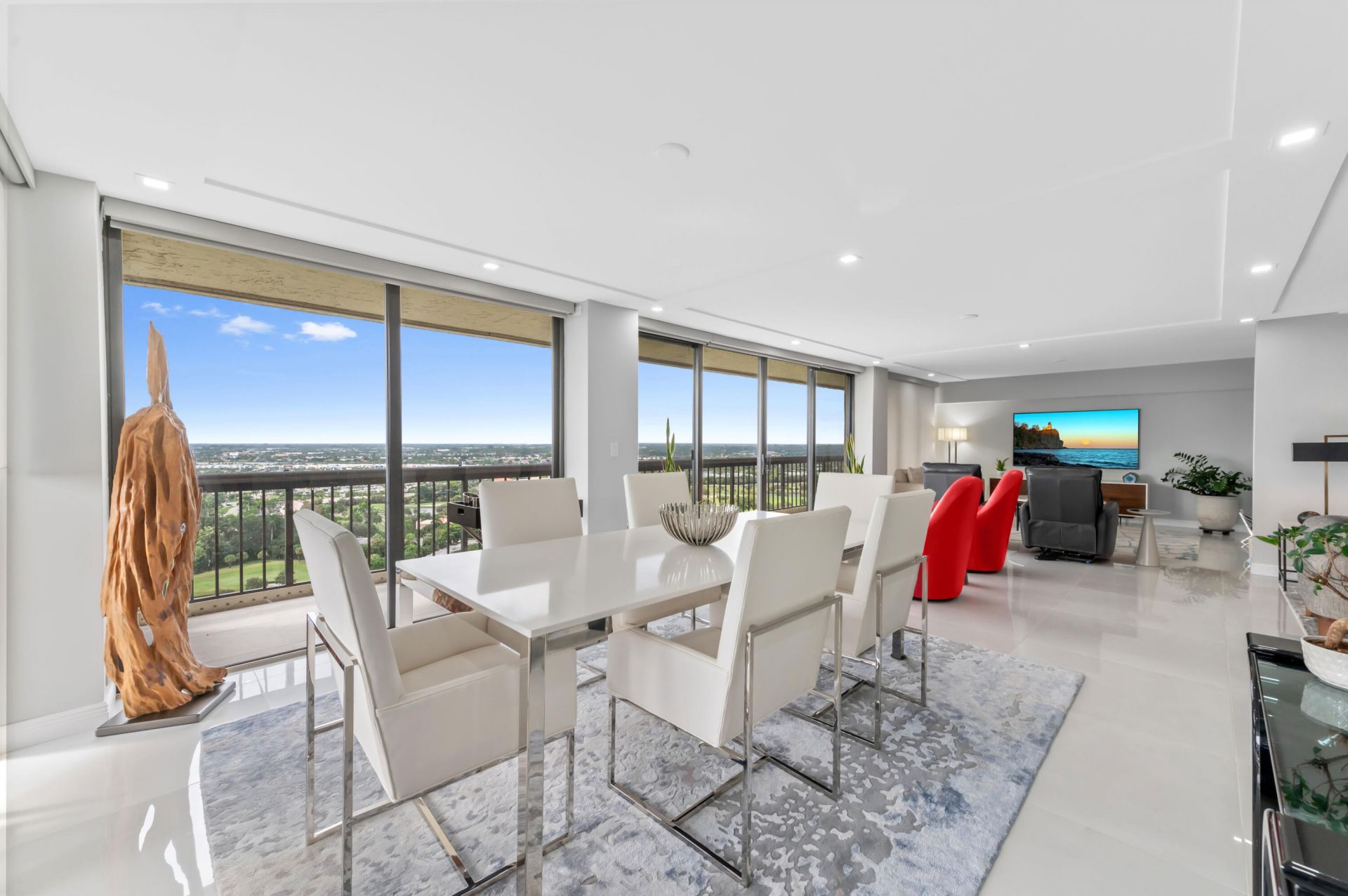 1900 Consulate Place, Unit 2104, West Palm Beach, FL 33401 Photo