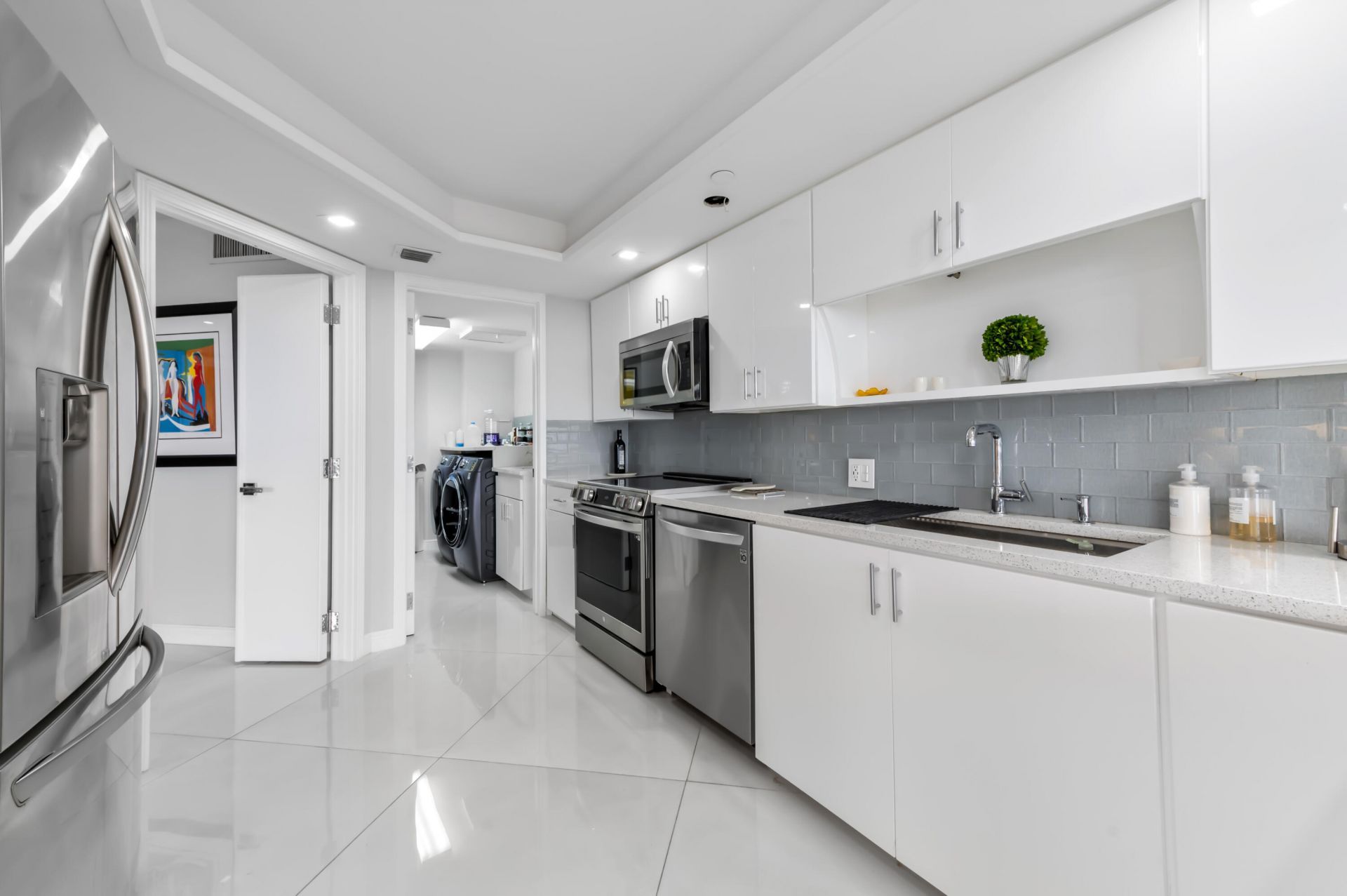 1900 Consulate Place, Unit 2104, West Palm Beach, FL 33401 Photo