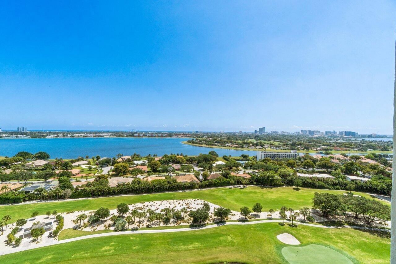 1900 Consulate Place, Unit 2104, West Palm Beach, FL 33401 Photo