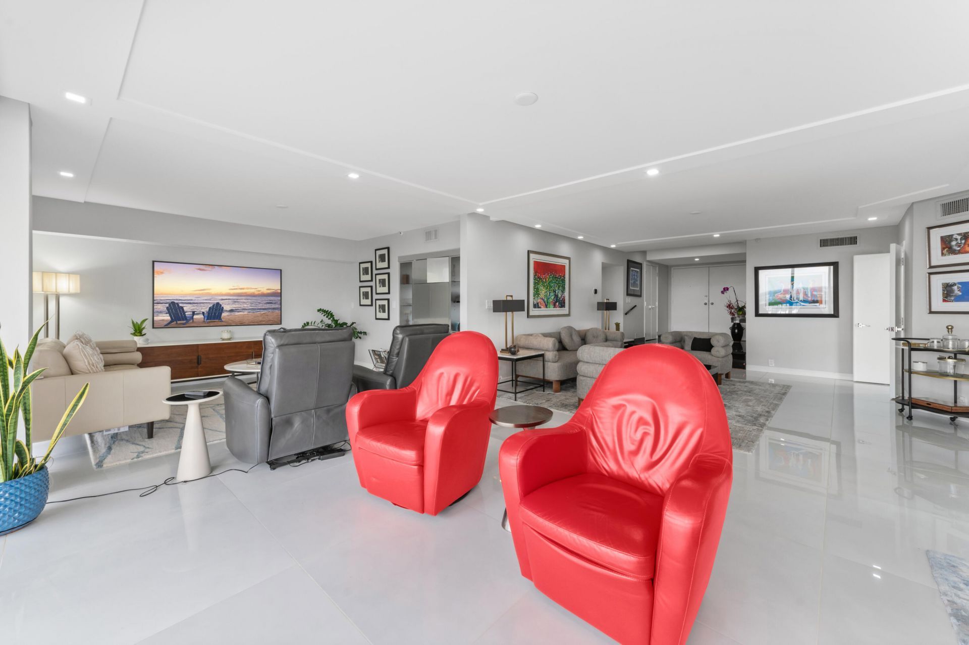 1900 Consulate Place, Unit 2104, West Palm Beach, FL 33401 Photo