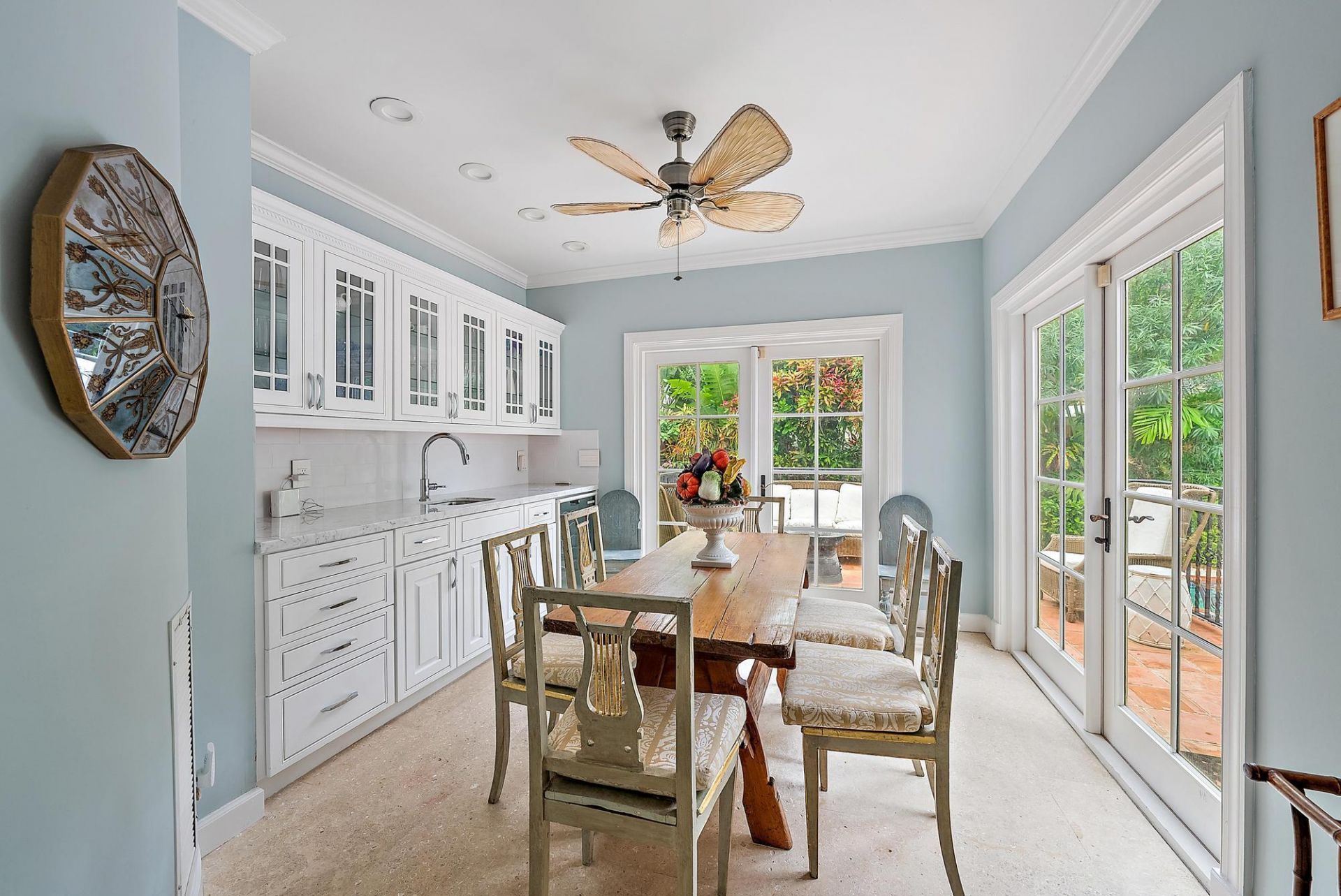 325 Seaspray Avenue, Palm Beach, FL 33480 Photo