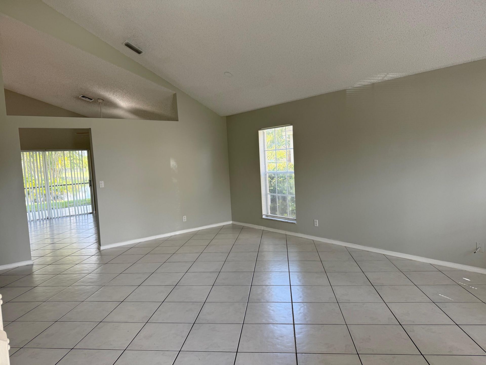 22492 Middletown Drive, Boca Raton, FL 33428 Photo