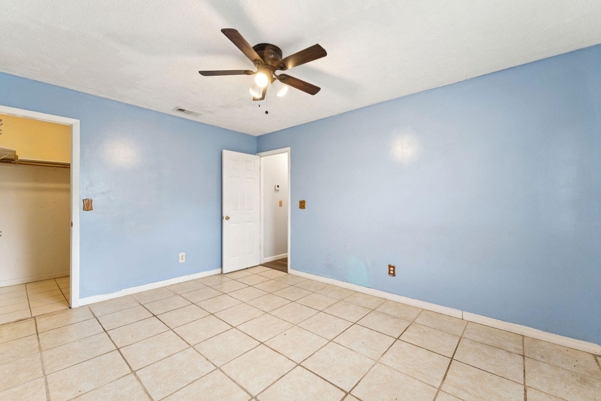 480 SW Lakehurst Drive, Port Saint Lucie, FL 34983 Photo