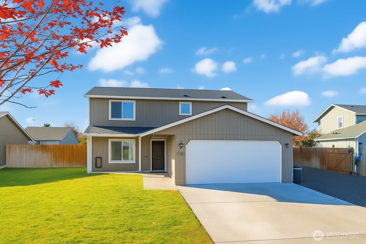 526 N Monarch Street, Moses Lake, WA 98837 Main Photo