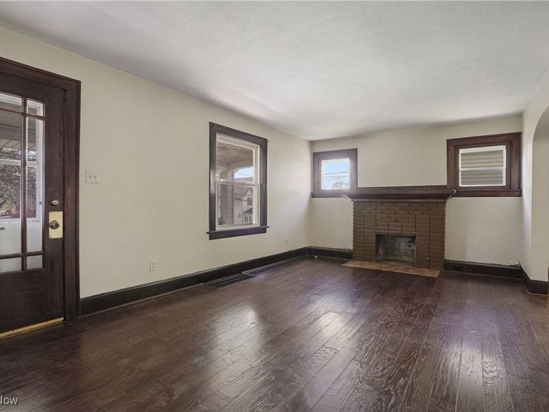 29 E Dartmore Avenue, Akron, OH 44301 Photo 12