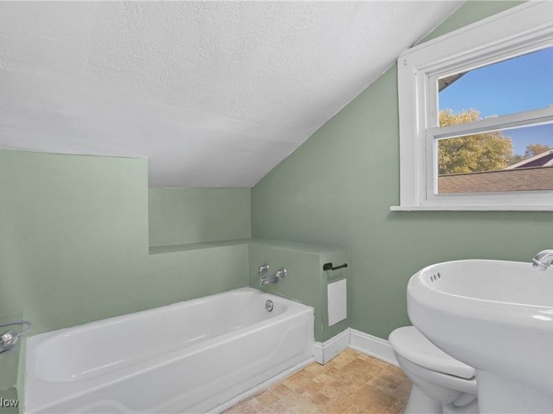 29 E Dartmore Avenue, Akron, OH 44301 Photo 28