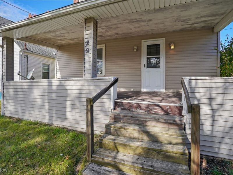 29 E Dartmore Avenue, Akron, OH 44301 Photo 4