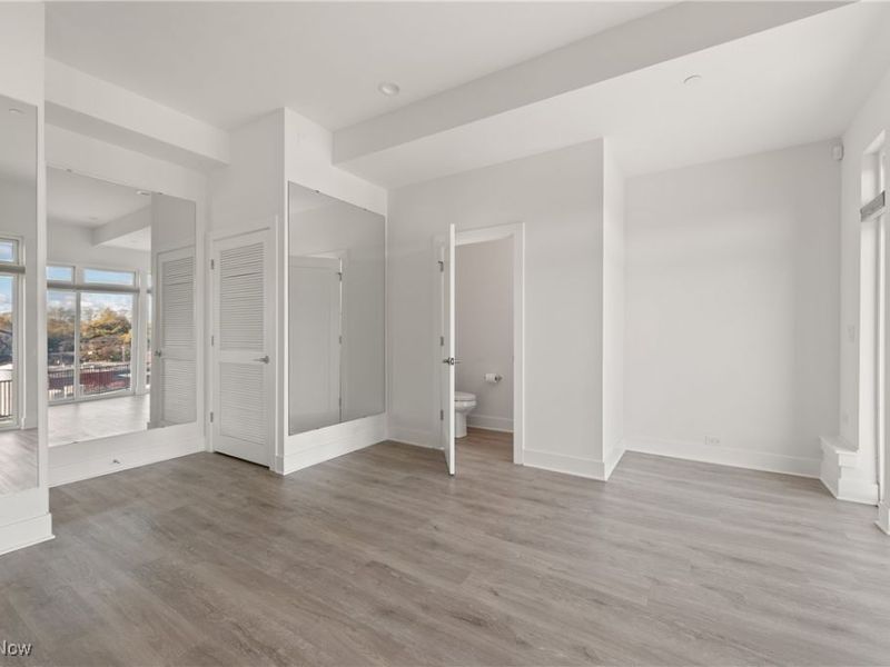 2289 W 19th Street, Cleveland, OH 44113 Photo 11