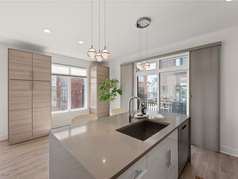 2289 W 19th Street, Cleveland, OH 44113 Photo 29