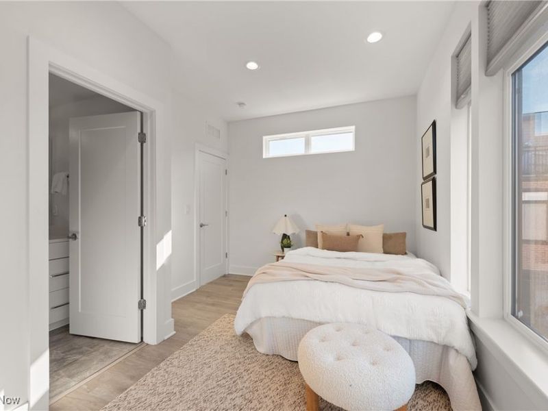 2289 W 19th Street, Cleveland, OH 44113 Photo 38