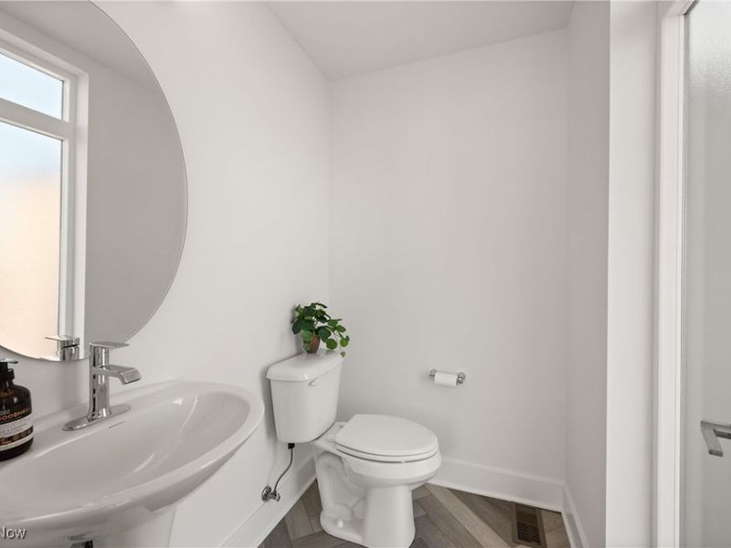 2289 W 19th Street, Cleveland, OH 44113 Photo 44