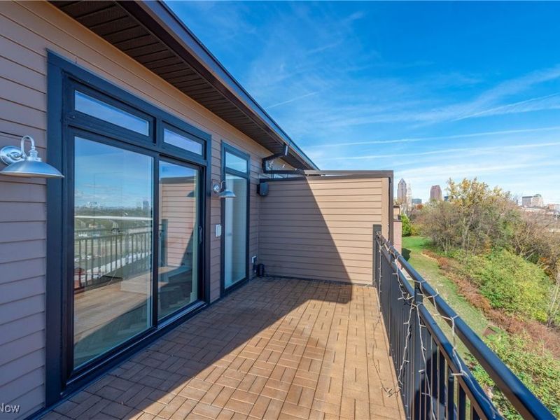 2289 W 19th Street, Cleveland, OH 44113 Photo 47