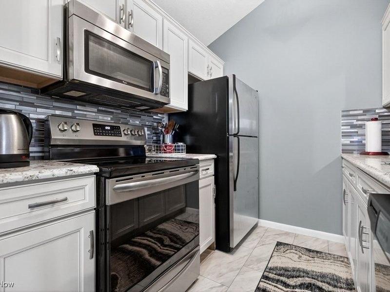 7093 Village Drive, Concord, OH 44060 Photo 11