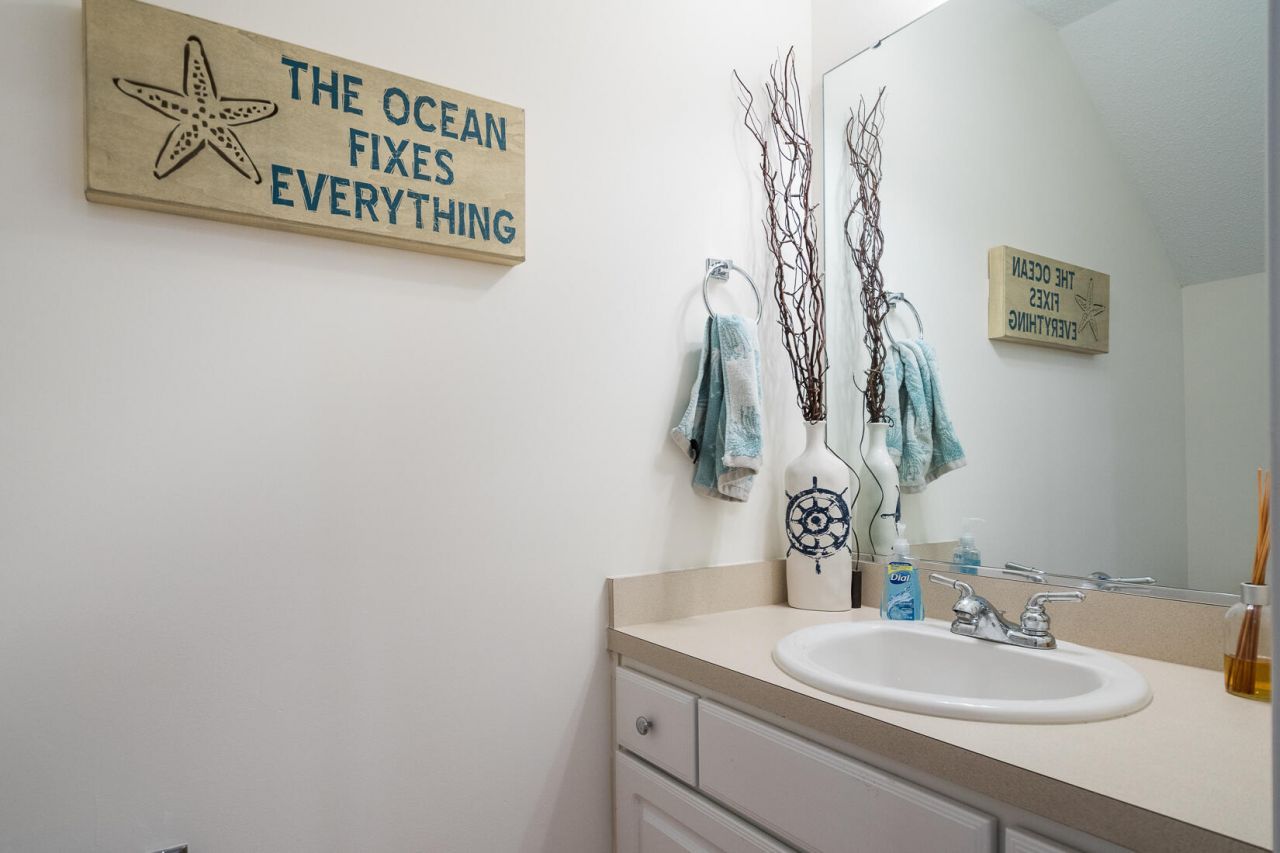 1835 Brittlebush Lane Photo 17