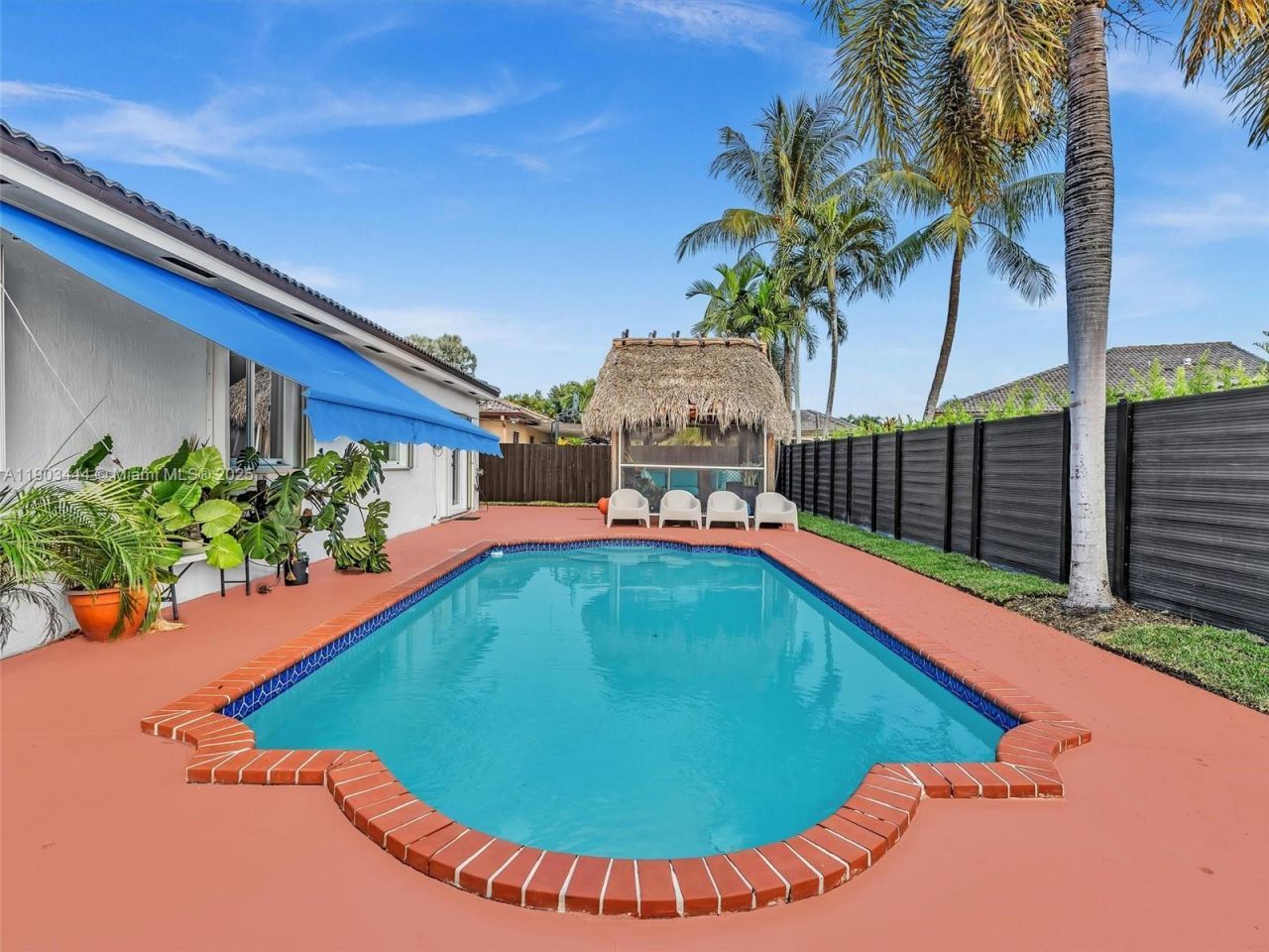 16691 NW 89th Pl, Miami Lakes, FL 33018 Photo