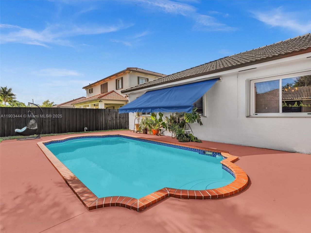 16691 NW 89th Pl, Miami Lakes, FL 33018 Photo