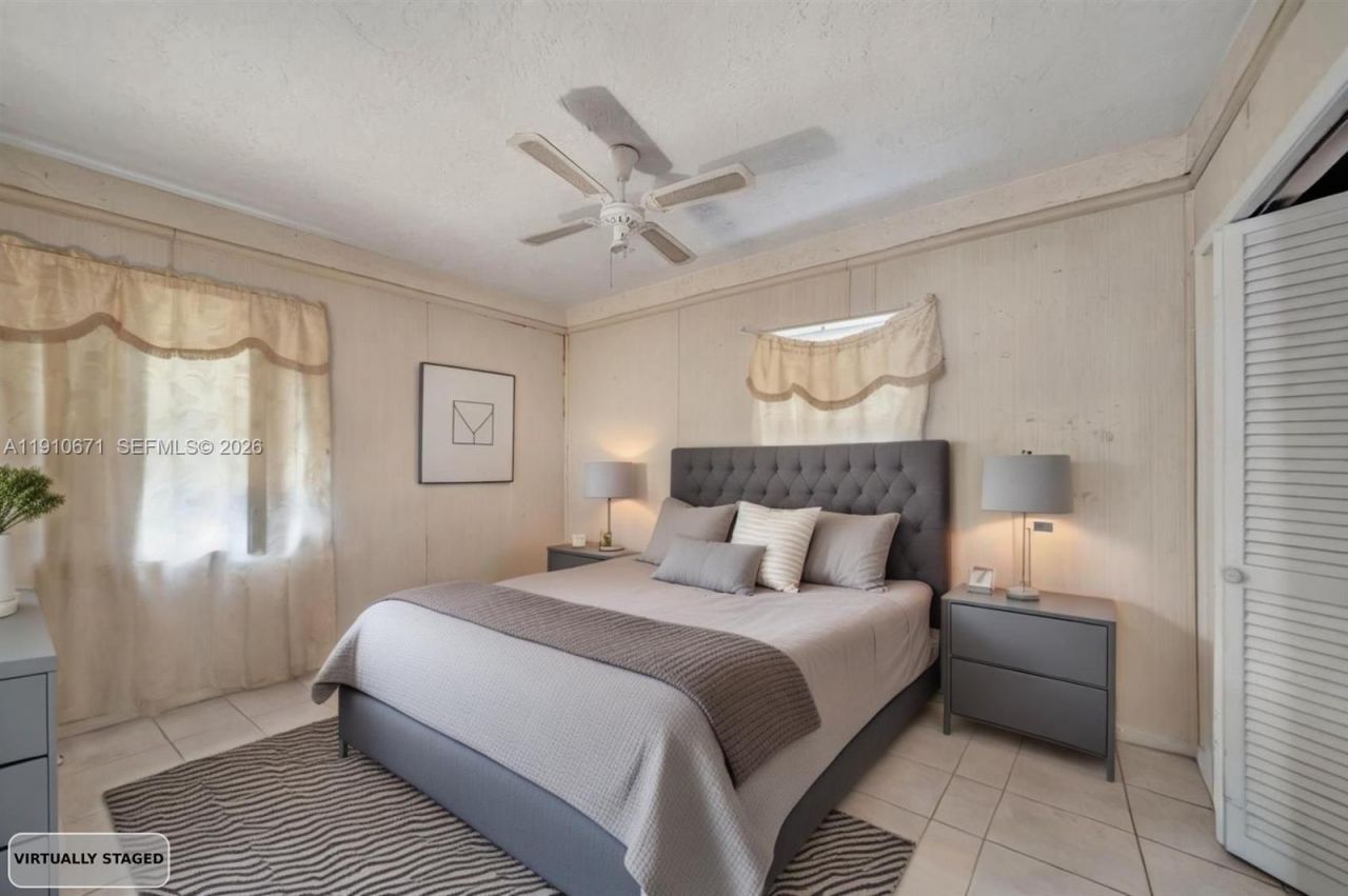 741 SW 2nd Ct, Hallandale Beach, FL 33009 Photo