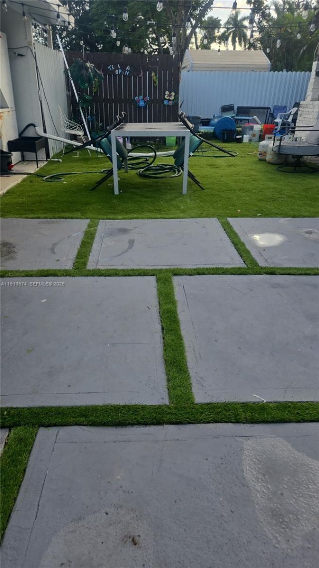 15210 NW 28th Pl, Miami Gardens, FL 33054 Photo