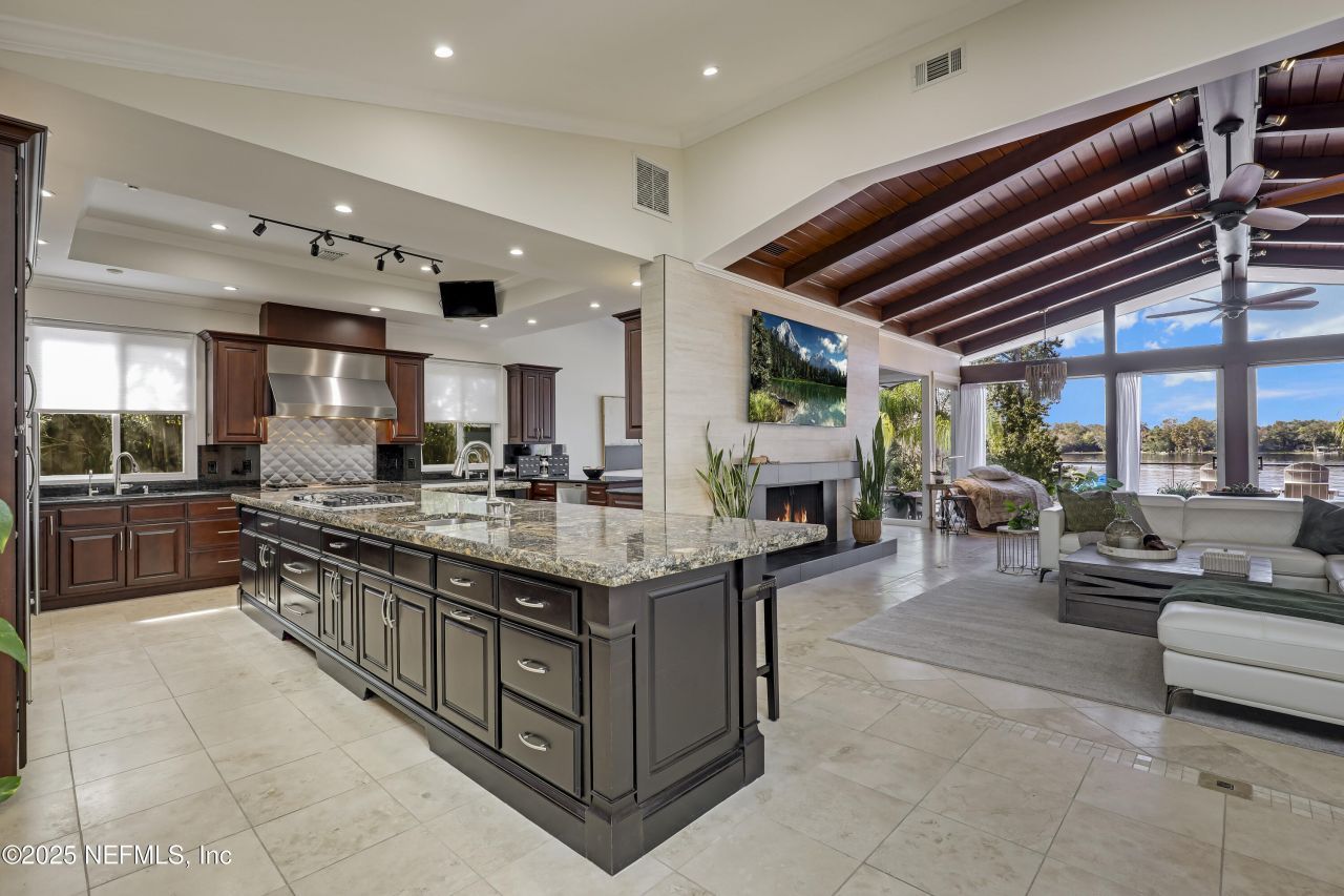 4232 Ortega Forest Drive, Jacksonville, FL 32210 Photo