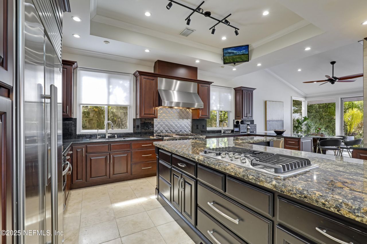 4232 Ortega Forest Drive, Jacksonville, FL 32210 Photo