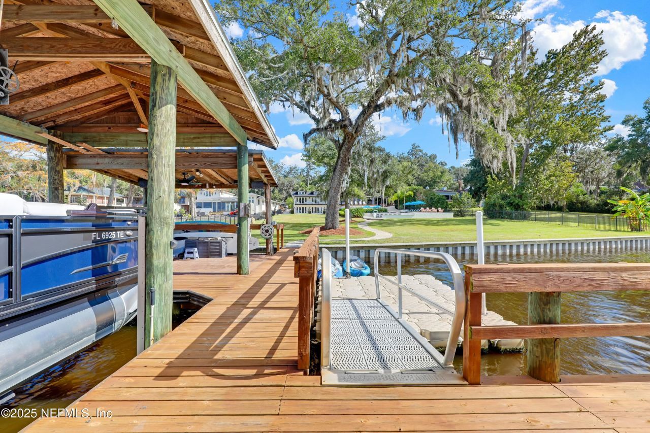 4232 Ortega Forest Drive, Jacksonville, FL 32210 Photo