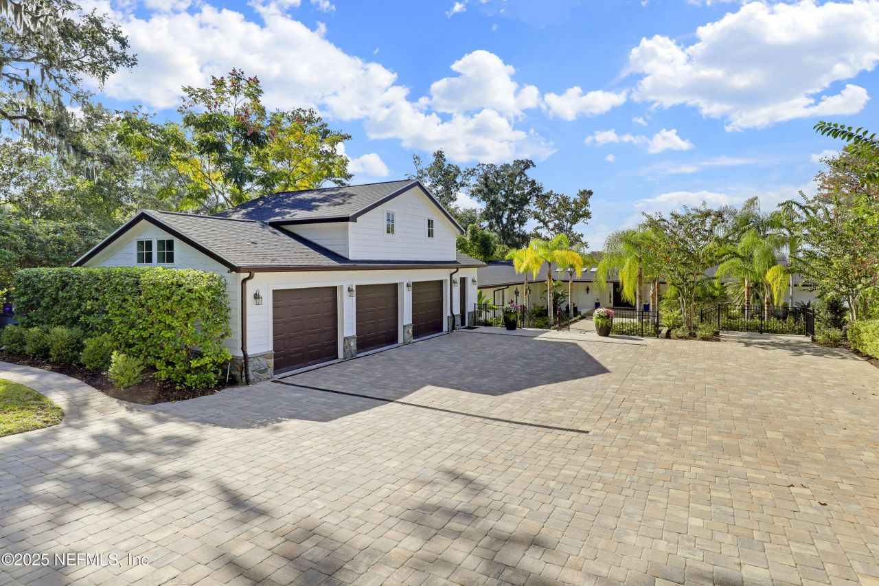 4232 Ortega Forest Drive, Jacksonville, FL 32210 Photo